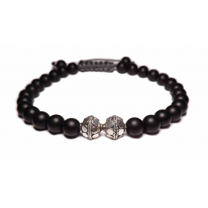 Le bracelet perles argent style shamballa