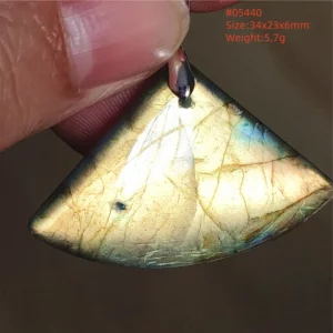 Natural Blue Labradorite Bead Pendant Necklace - Image 11