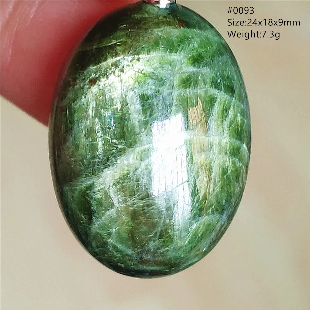 Natural Green Diopside Cat Eye Oval Pendant Necklace