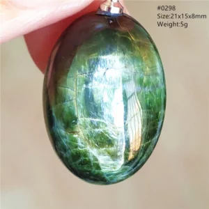 Natural Green Diopside Quartz Cat Eye Pendant - Image 24