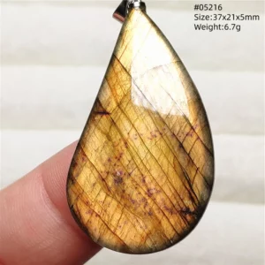 Rainbow Flash Purple Labradorite Pendant Necklace - Image 18