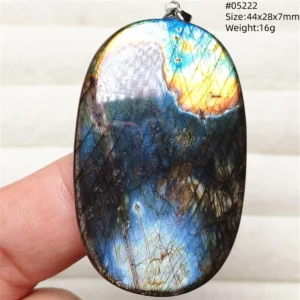 Rainbow Flash Purple Labradorite Pendant Necklace - Image 20