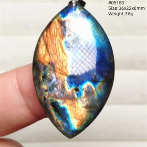 Rainbow Flash Purple Labradorite Pendant Necklace - Image 3