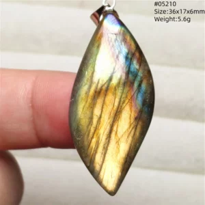 Rainbow Flash Purple Labradorite Pendant Necklace - Image 41