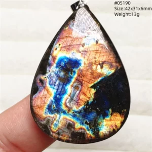 Rainbow Flash Purple Labradorite Pendant Necklace - Image 64