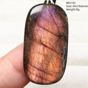 Rainbow Flash Purple Labradorite Pendant Necklace - Image 59