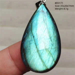 Rainbow Flash Purple Labradorite Pendant Necklace - Image 37