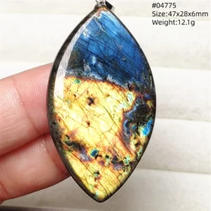 Purple Labradorite Pendant with Natural Flash - Image 51