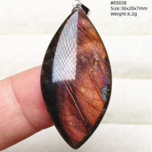 Purple Labradorite Pendant with Natural Flash - Image 72