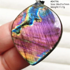 Purple Labradorite Pendant with Natural Flash - Image 8