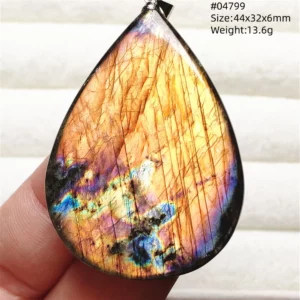 Purple Labradorite Pendant with Natural Flash - Image 11