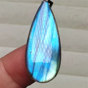 Purple Labradorite Pendant with Natural Flash - Image 45