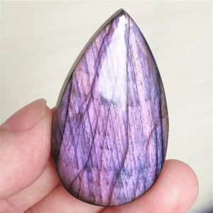 Purple Labradorite Pendant with Natural Flash - Image 4