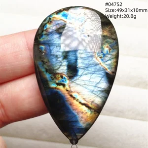 Purple Labradorite Pendant with Natural Flash - Image 71