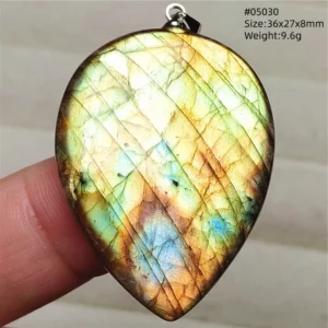 Purple Labradorite Pendant with Natural Flash - Image 58