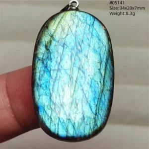 Purple Labradorite Pendant with Natural Flash - Image 34