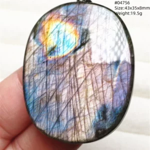 Purple Labradorite Pendant with Natural Flash - Image 22