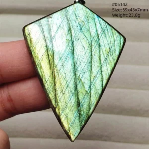 Purple Labradorite Pendant with Natural Flash - Image 25