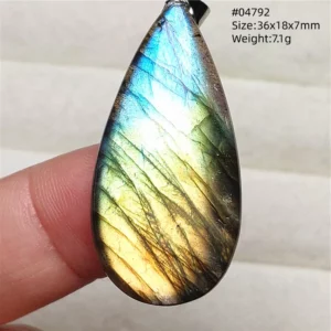 Purple Labradorite Pendant with Natural Flash - Image 15