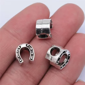 Horseshoes pendant - Image 4