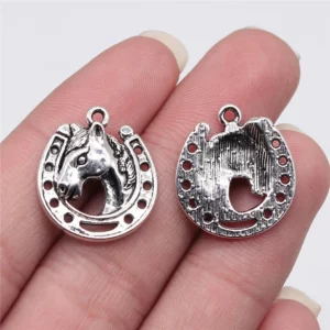 Horseshoes pendant - Image 3