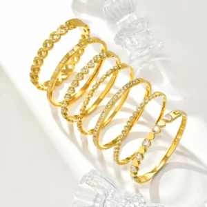 Gold-Plated Zircon Heart Bracelet, Waterproof - Image 2