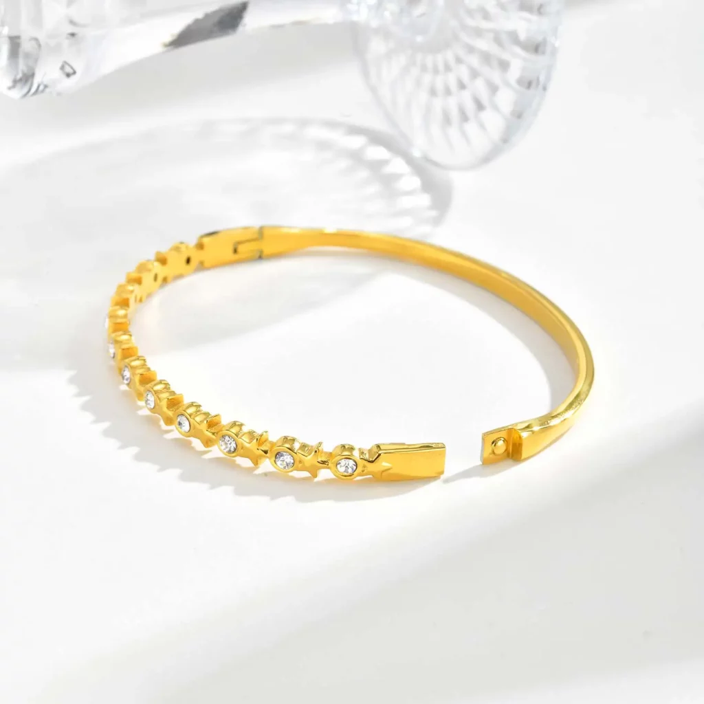 Gold-Plated Zircon Heart Bracelet, Waterproof