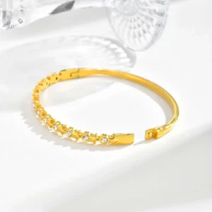 Gold-Plated Zircon Heart Bracelet, Waterproof - Image 5