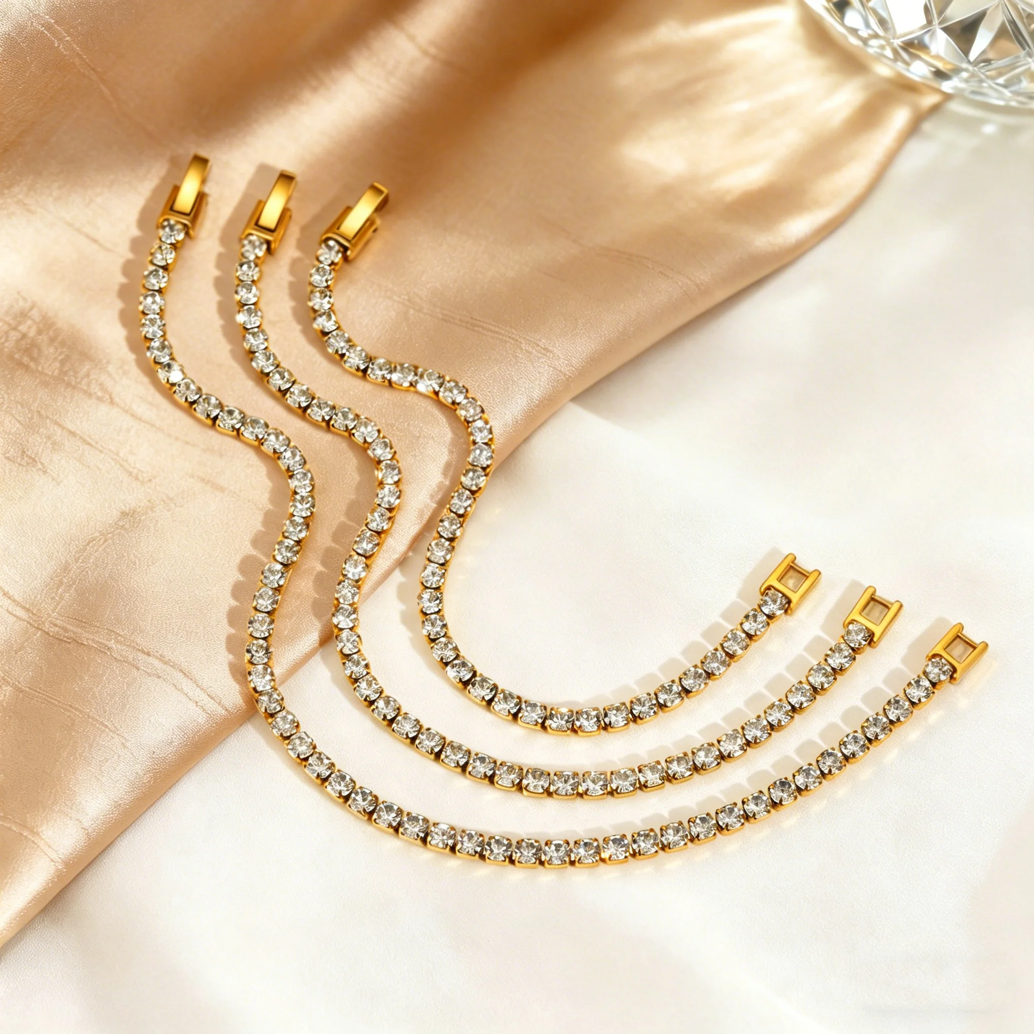 Luxury Classic 4mm Tennis Bracelet - Image 3