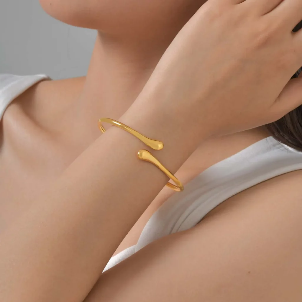 Stainless Steel Water Drop Open Bangle