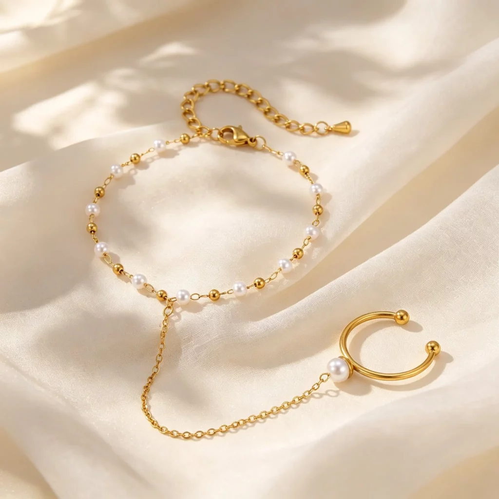 Vintage Gold Hand Chain Bracelet