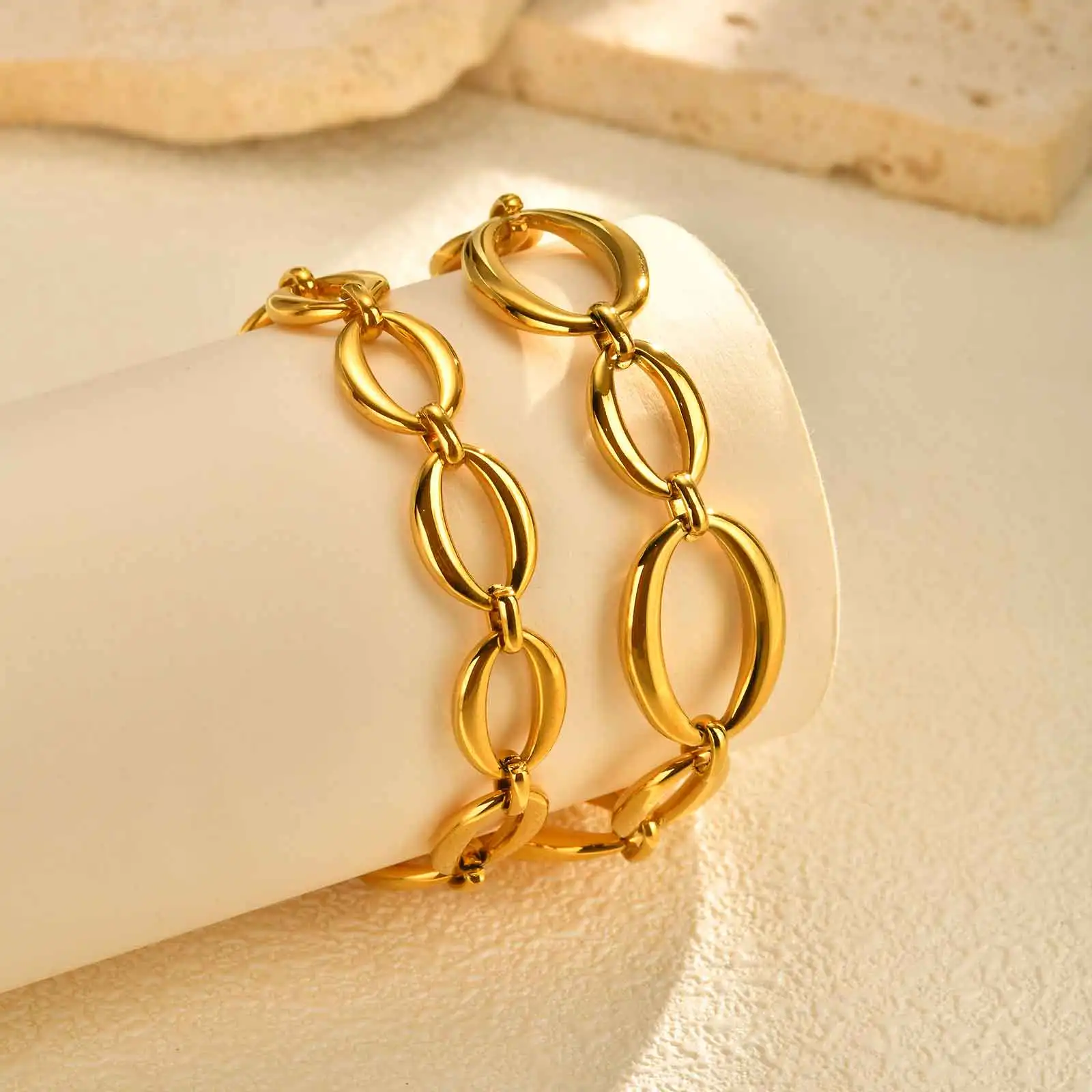 Waterproof Gold Plated Chunky Oval Chain Bracelet - Image 1