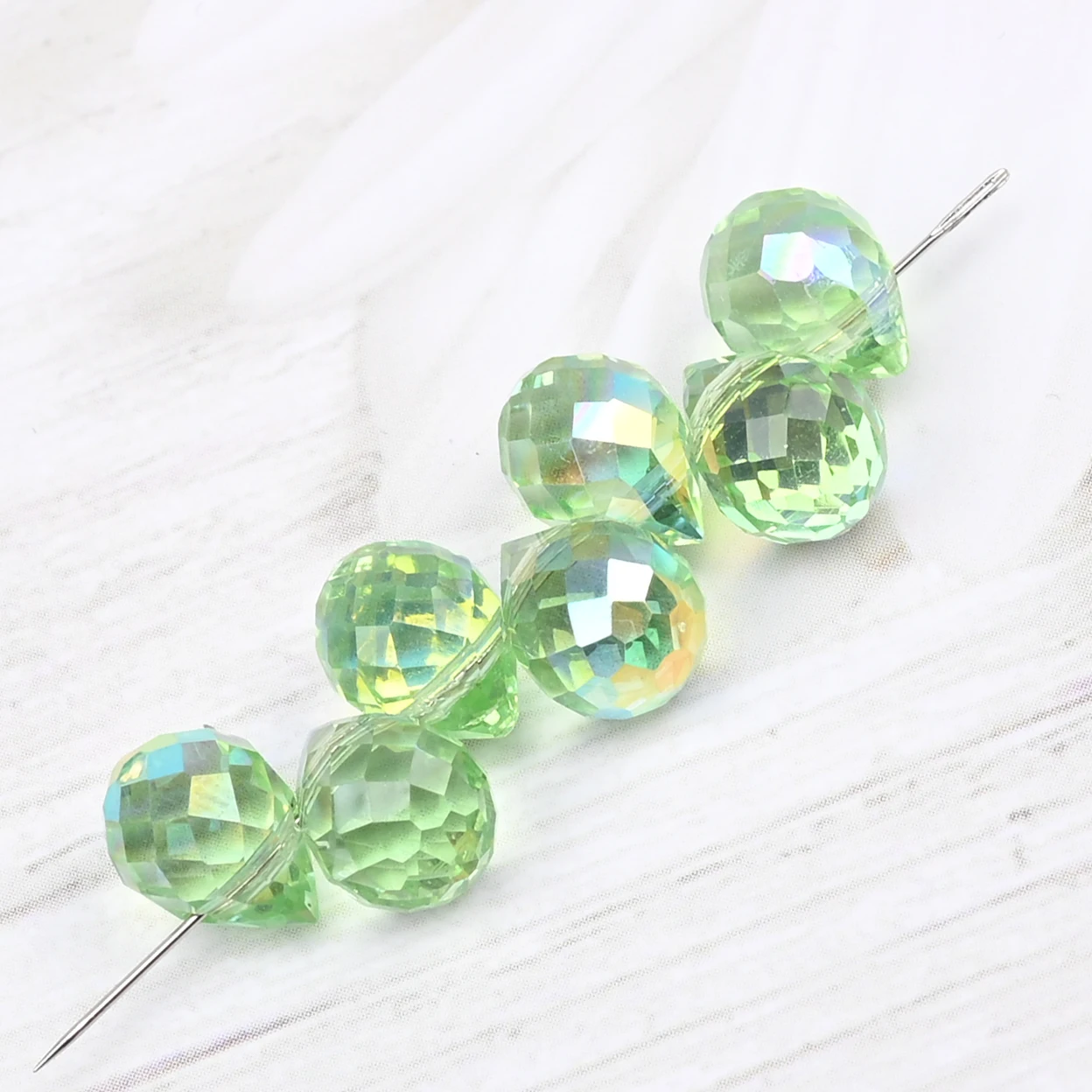 Czech Crystal Waterdrop Beads 10x8mm Strawberry

Czech Crystal - Image 44